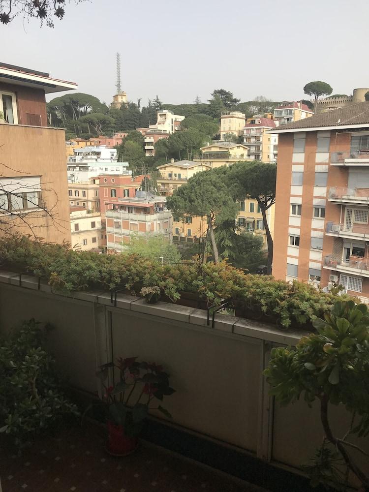 Guest house Le Finestre Sul Vaticano Rome